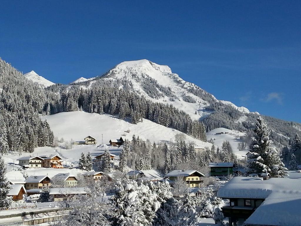Gaestehaus Walpurga Russbach am Pass Gschütt Exteriér fotografie
