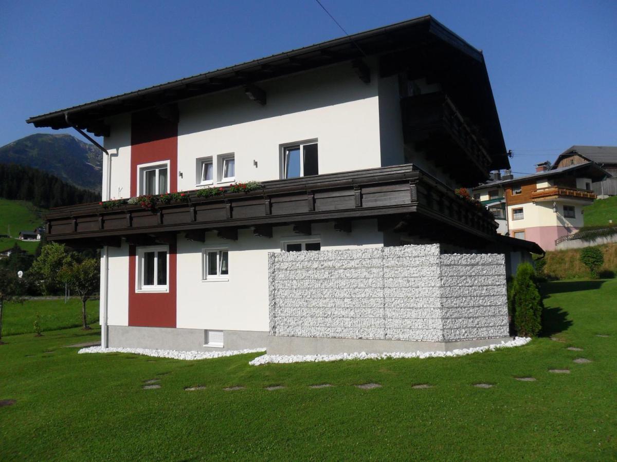 Gaestehaus Walpurga Russbach am Pass Gschütt Exteriér fotografie